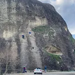 Daire Gellis Meteora Kalampáka